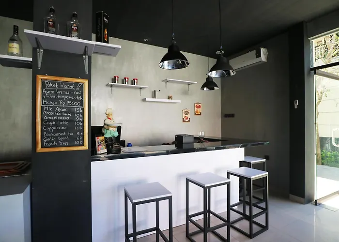 酒店 Dee Mansion Bali