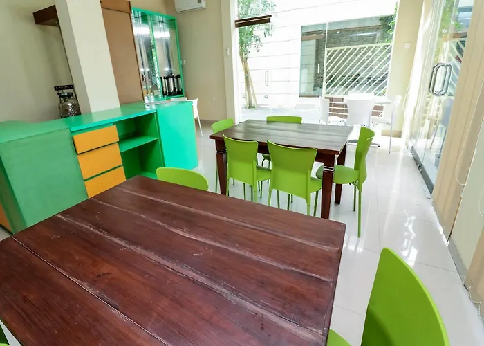 Dee Mansion Bali 酒店 2*